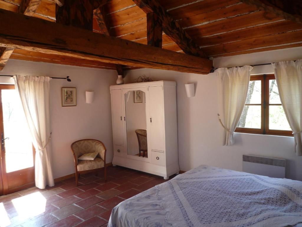 Bed and Breakfast La Rose Des Vents Montauroux Zimmer foto