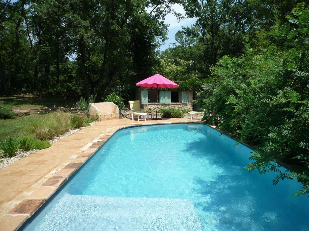 Bed and Breakfast La Rose Des Vents Montauroux Exterior foto